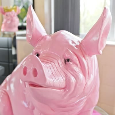 Big Pink Pig Statue - Close Up